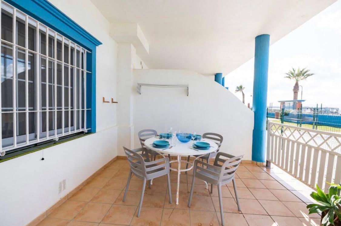 Apartamento La Tortuga II Beach Tarifa Kültér fotó